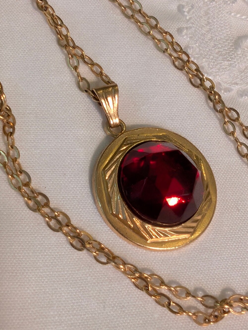 Vintage Mid-Century Red Glass Pyramid Pendant Necklace,  Textured Gold-Tone